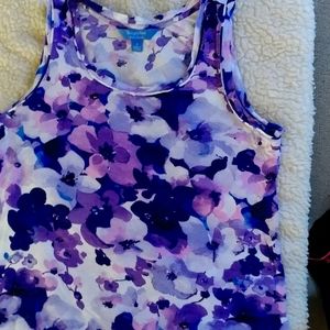 Vera Wang sleeveless blouse. Size Small